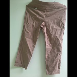 Capris pants